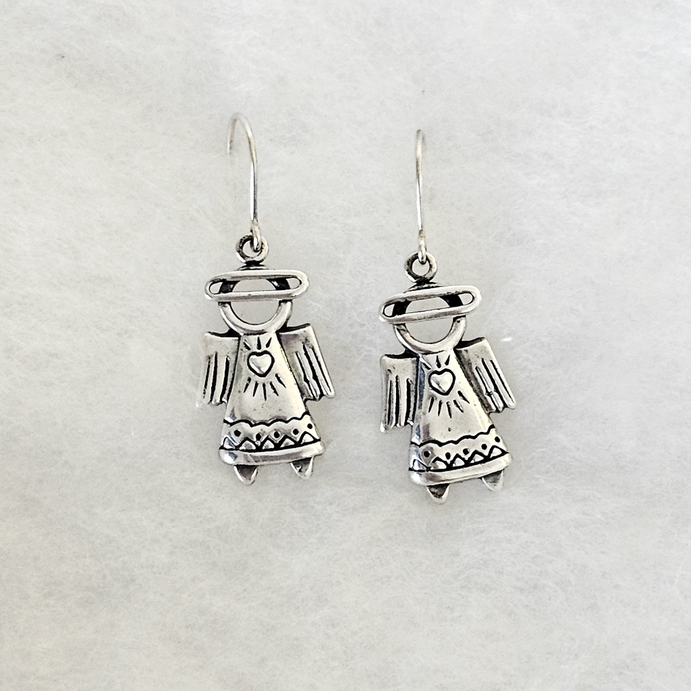 ⭐️CLEARANCE⭐ RARE Silpada Sterling Silver Whimsical Angel Heart Vintage Earrings